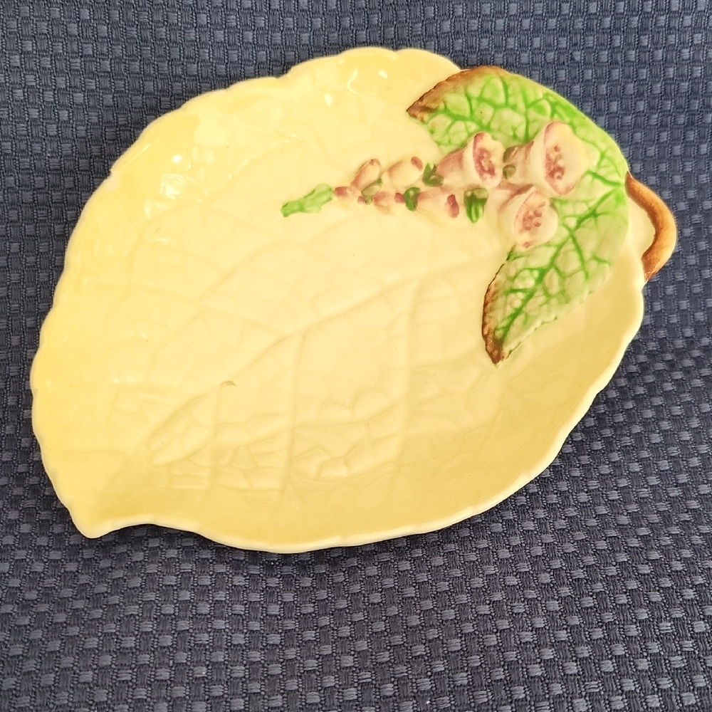 Vtg. Carlton Ware Dish